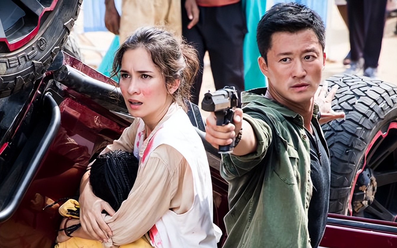 战狼2的女主卢靖姗是韩庚夫人吗,韩庚评价卢靖姗演战狼