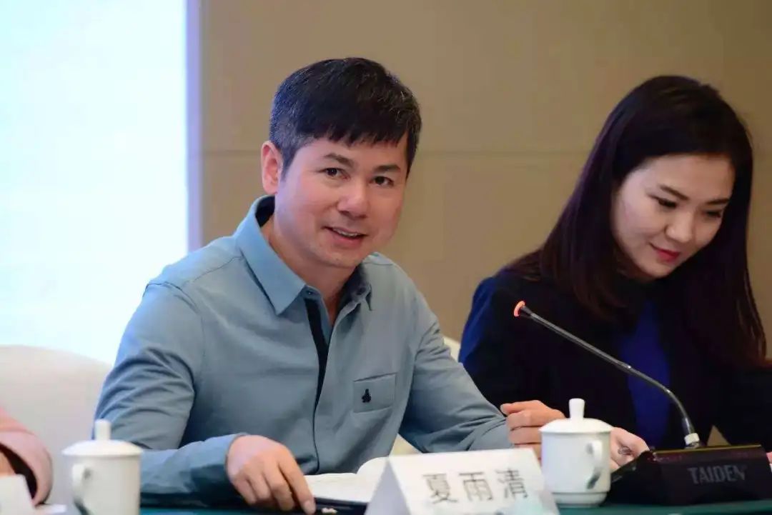 酒店的价格，拉胯的服务，骗人的景色：网红民宿大*局骗**