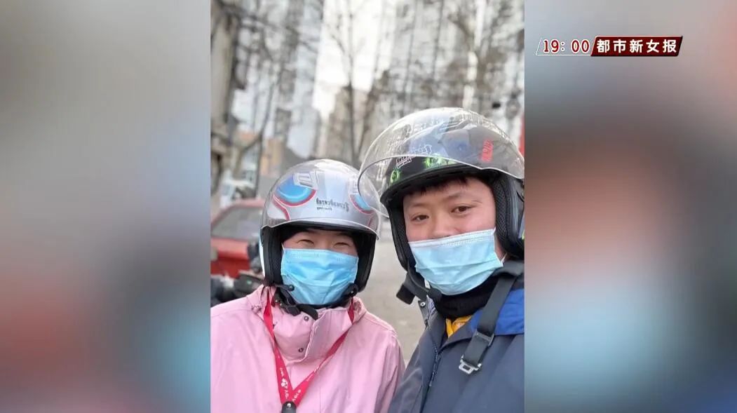 济南送外卖的小哥一个月赚多少钱,济南一小哥送外卖一个月赚一万七