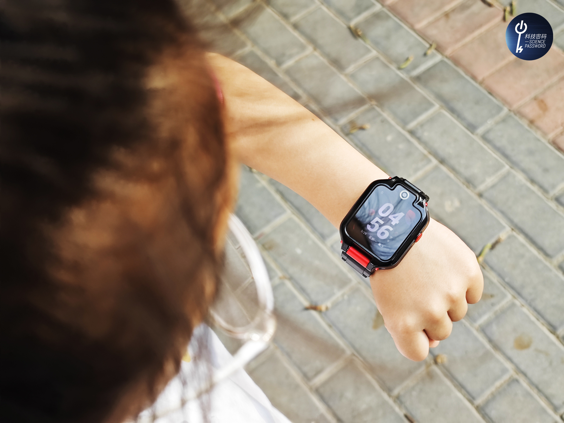 华为儿童手表5xpro全功能讲解,华为儿童手表5xpro定位精准度