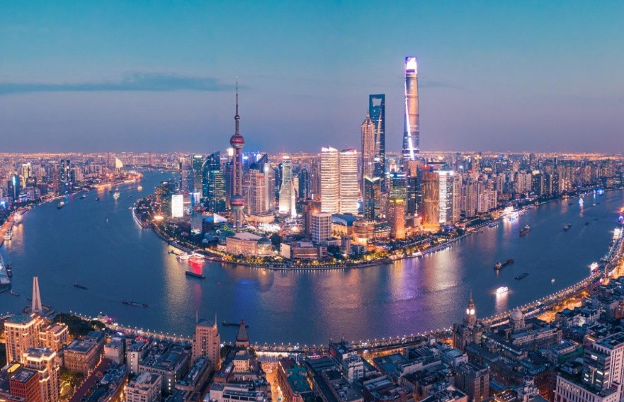 郑永年警示：中国千万别跟着美国搞这套东西，否则就会掉陷阱里