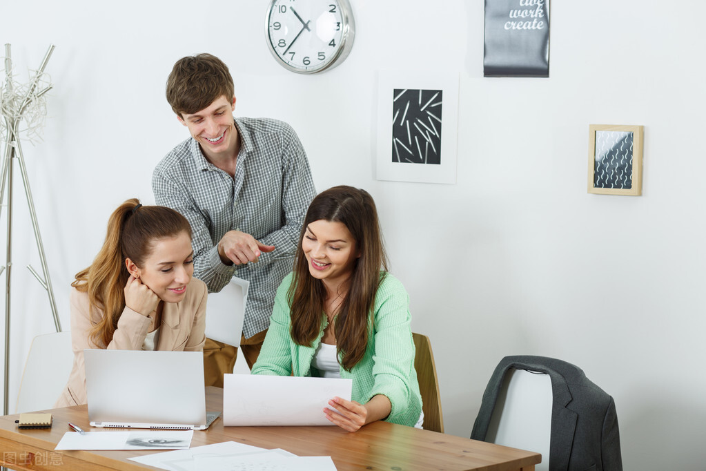 为什么会觉得自己干什么都不行,怎么提升自己日常一天都干什么