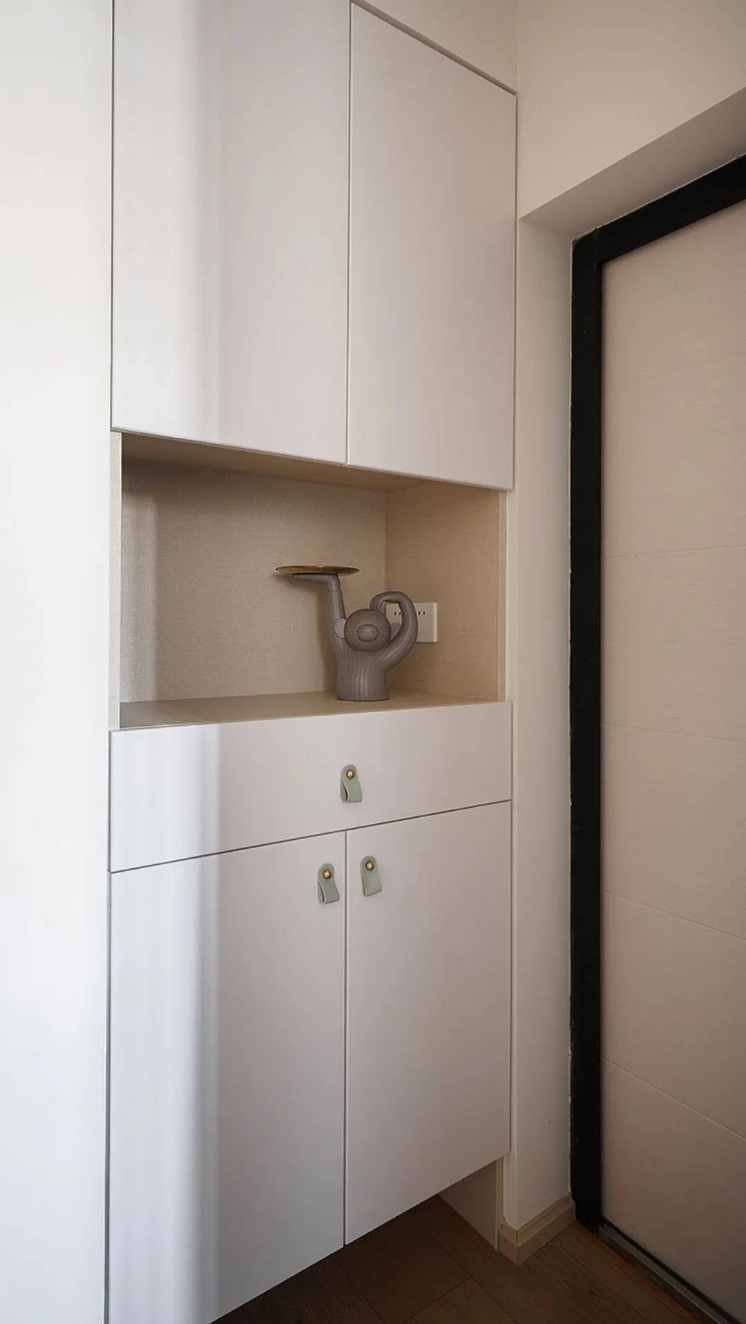 她买下超烂“老公房”，花33万惊艳众人，网友：太有眼光了