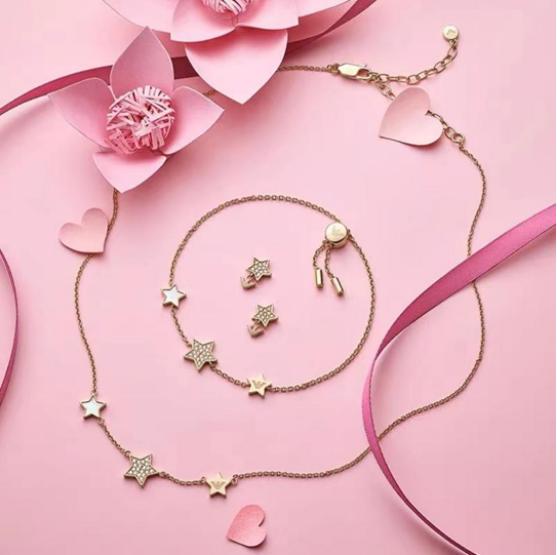 送给女朋友的小礼物大全,送给女朋友的100件小礼物