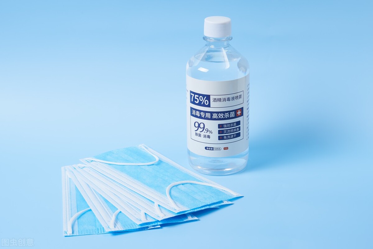 洗衣服千万不要乱洗,洗衣服的小窍门不加白醋不加白酒