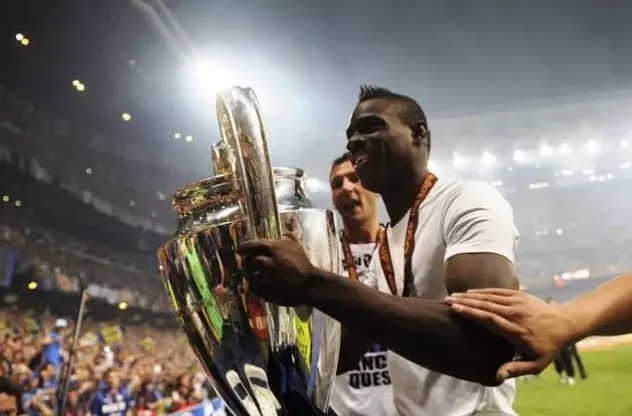 巴神ins照片,巴神恋爱的女友