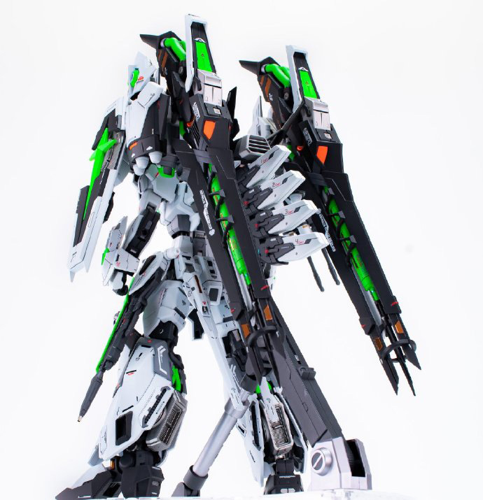 脉冲高达和强袭高达模型,脉冲高达各种形态模型