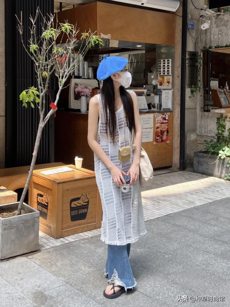 今年流行穿什么裤子和裙子,今年流行裙子配什么裤子