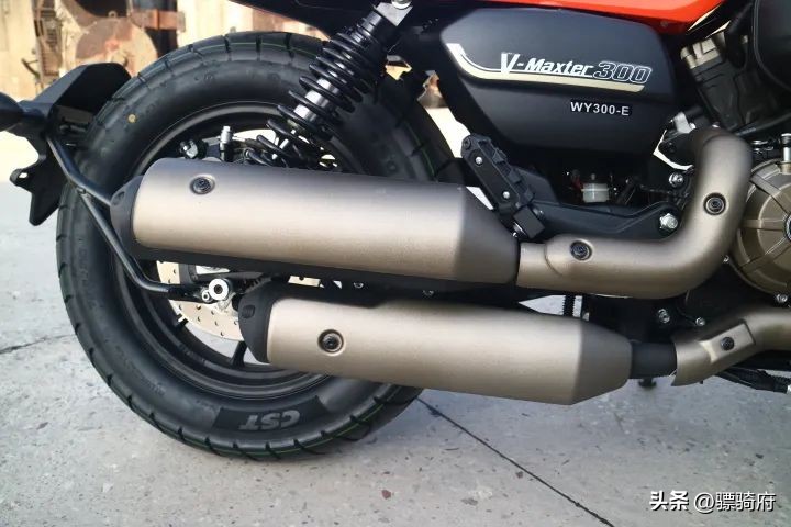 王野200摩托车官方价,motofino小马300落地价