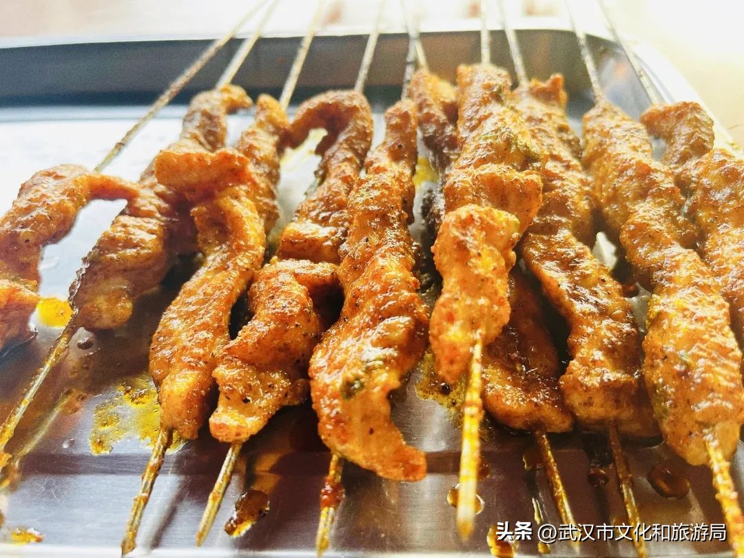 带上128g的胃跟我走,带着128g的胃来喝心心念念的奶茶