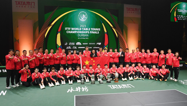 刘国梁夺冠感言,刘国梁祝贺樊振东夺世界冠军