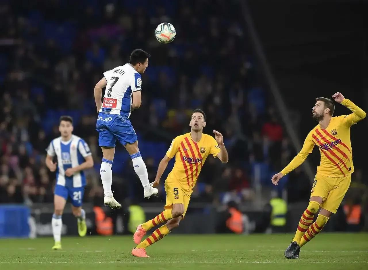 足球壁纸中国国家队,足球高清壁纸4k全屏