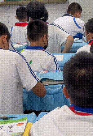 搞笑囧图：质数在生活中有什么作用？没有美女的行业是没有前途的