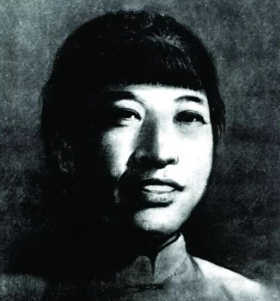 10岁孩童自称参加过长征，毛主席问谁能作证，他回答：我大舅贺龙