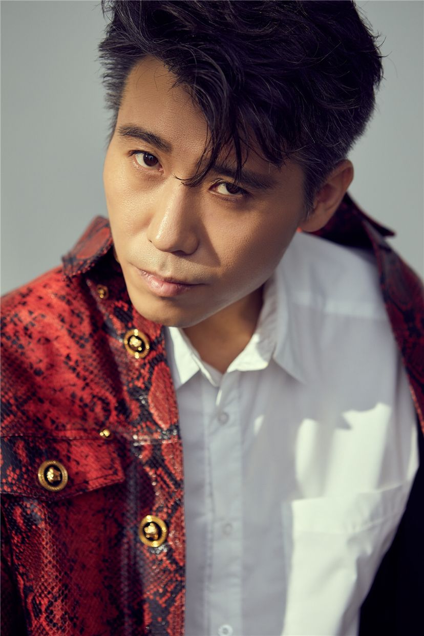 李乃文配角颜丙燕感情成谜,演员李乃文最新视频