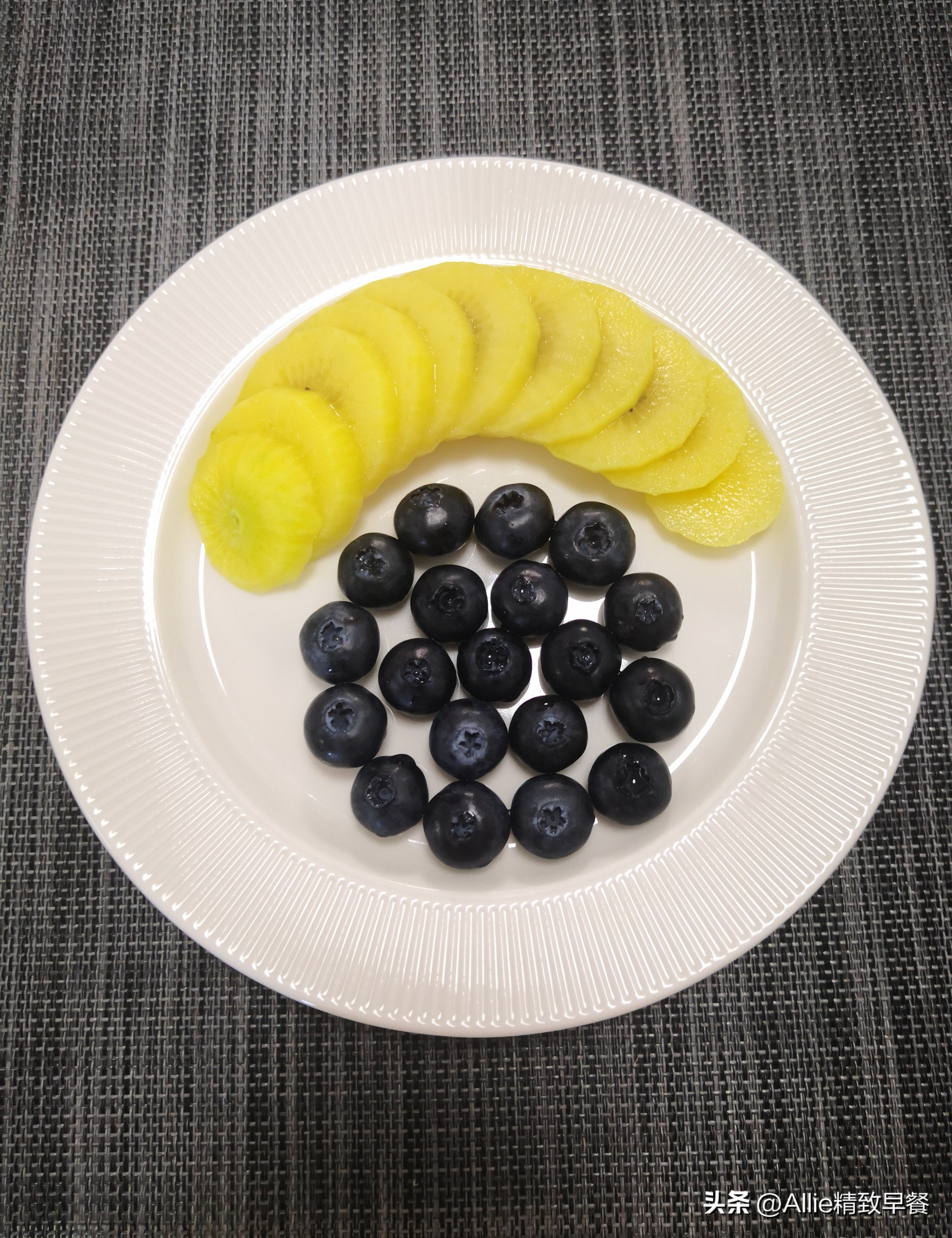 天气热不想吃肉想吃点清淡的,凉拌莜面详细做法