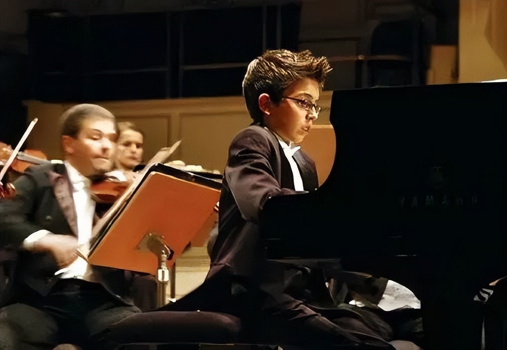 克鲁泽钢琴课堂丨暑假在家无聊？这里有20部关于音乐的经典电影！