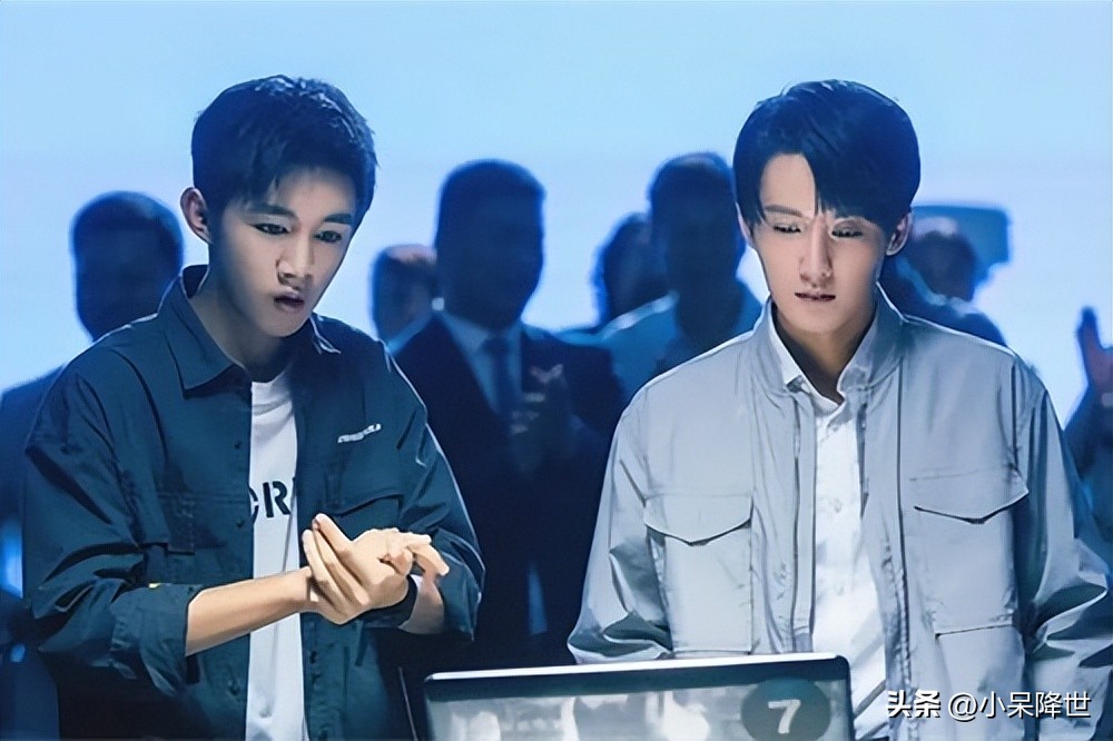 檀健次评论猎罪图鉴,檀健次照片猎罪图鉴