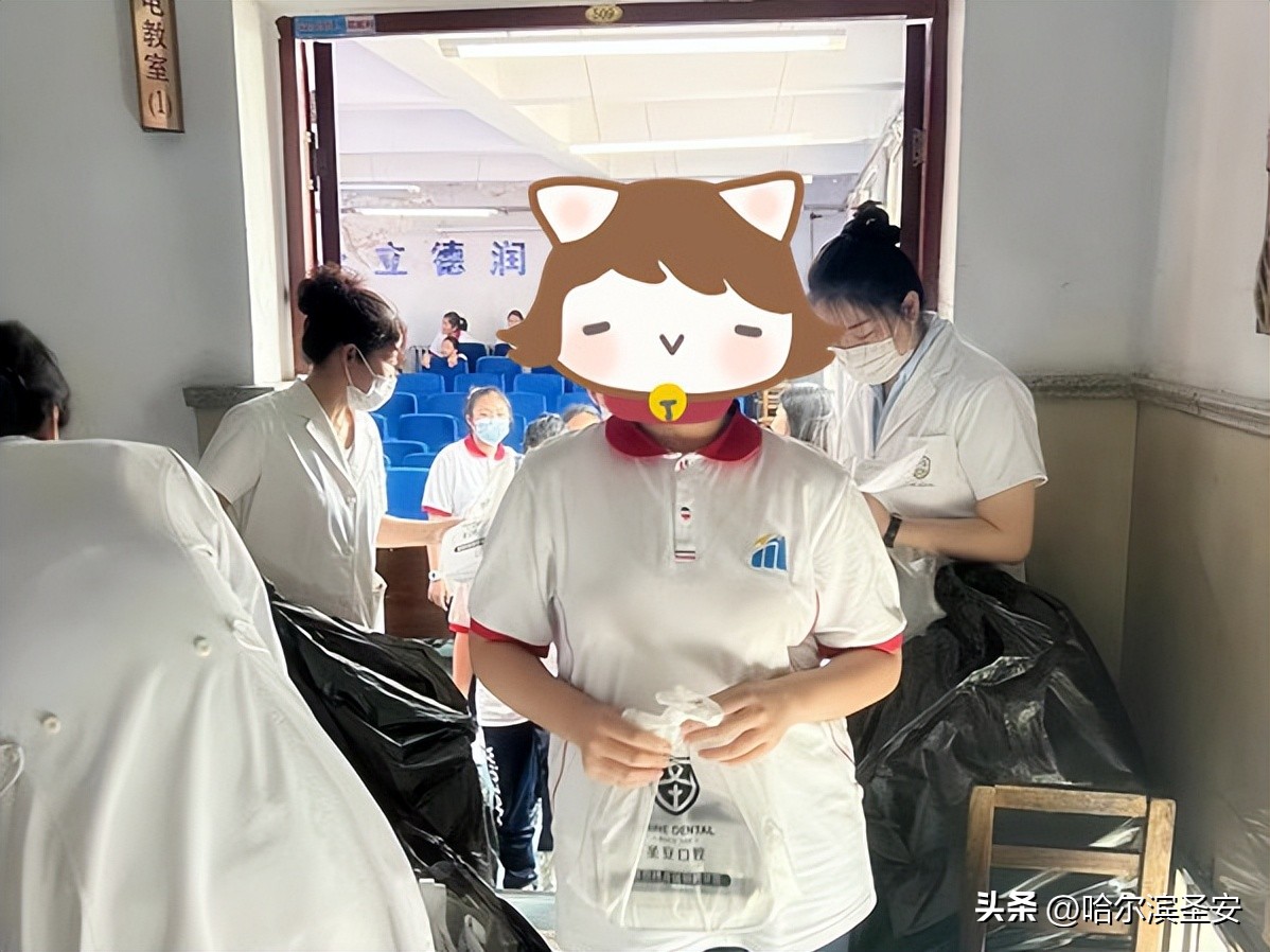 圣安公益|圣安口腔爱牙公益行走进哈市第117中学