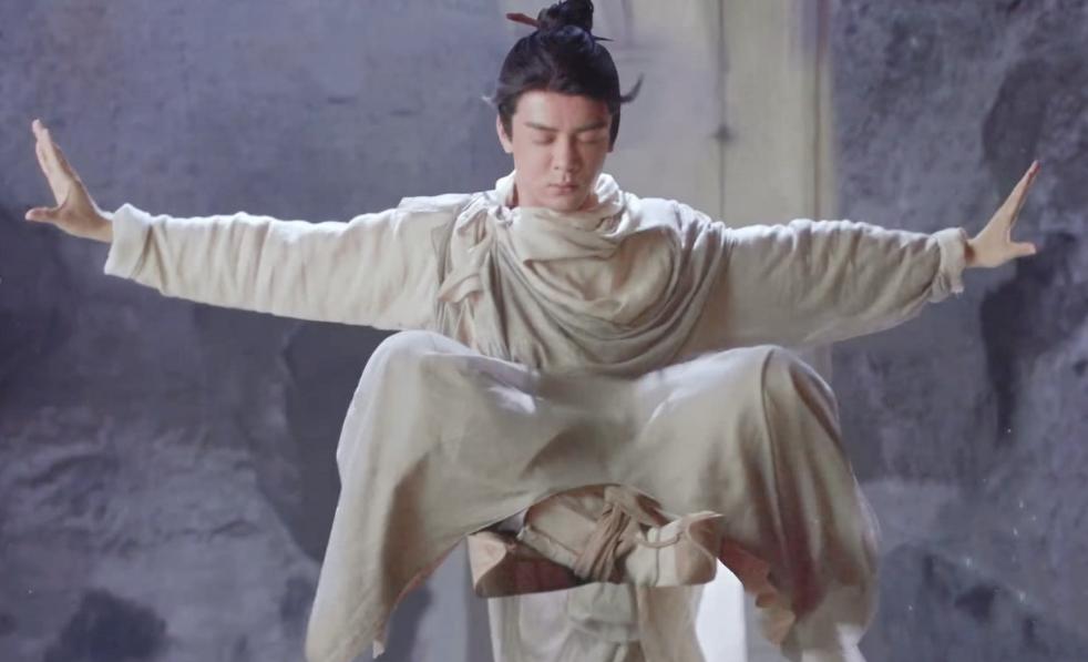 张无忌武当山救张三丰全过程,为什么张无忌修炼4年超过张三丰