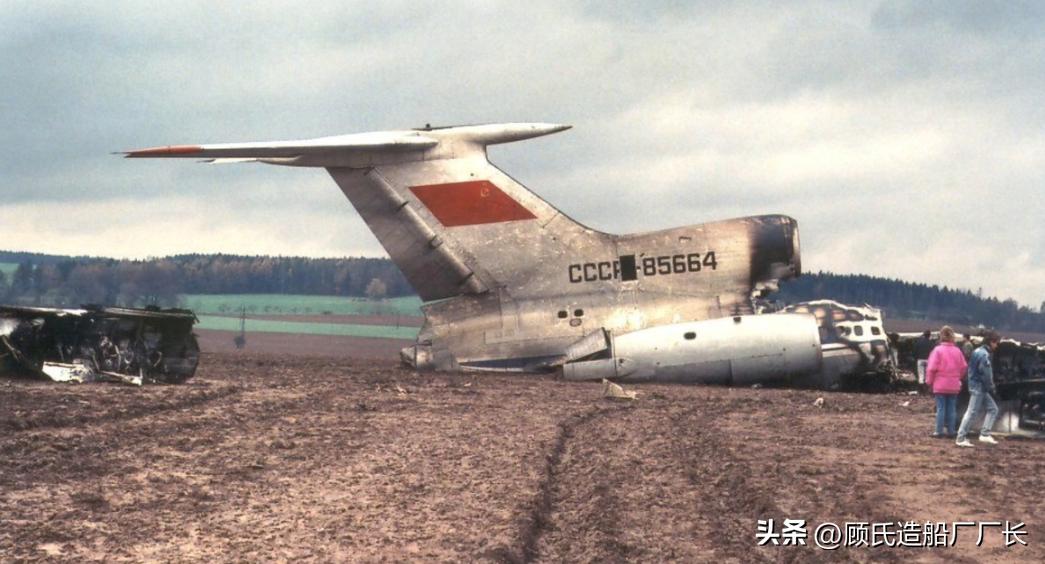 满满一飞机香烟烧着了会是什么后果？1990年苏联民航7266航班空难