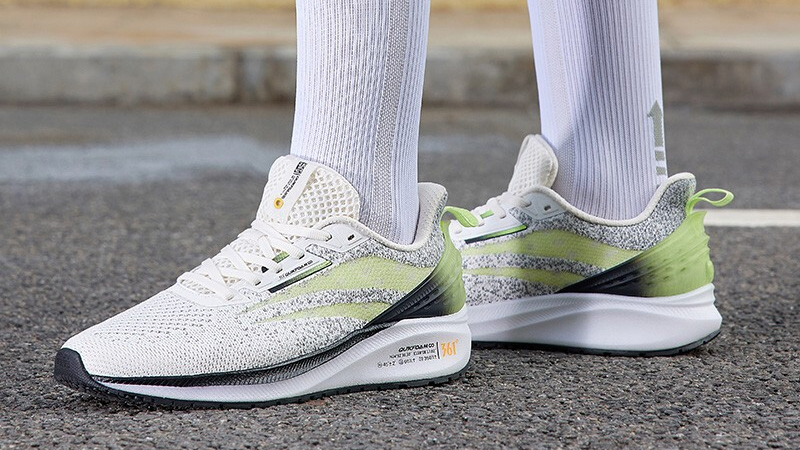 每次只跑5公里推荐跑鞋,每次跑步五公里合适吗