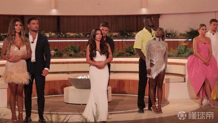 欧文女儿可爱视频,欧文女儿打球视频