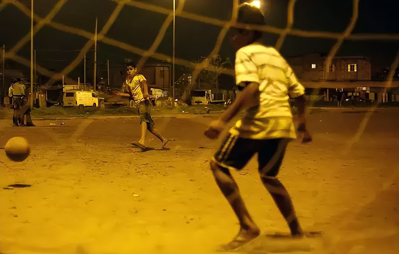 内马尔绯闻事件真相,内马尔绯闻大全