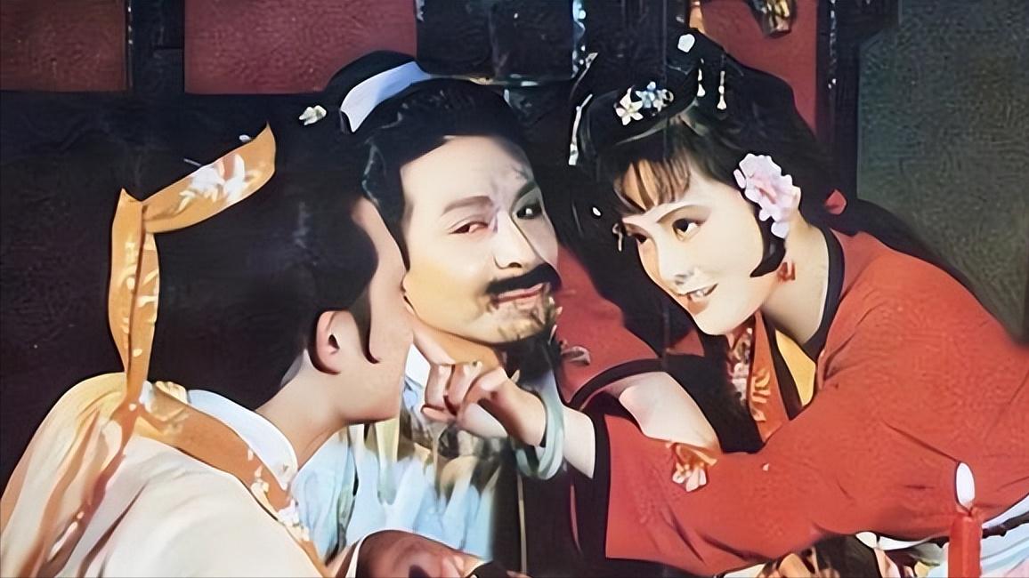 秦可卿和公公“爬灰”的丑事究竟是心甘情愿还是淫威下的不得不从