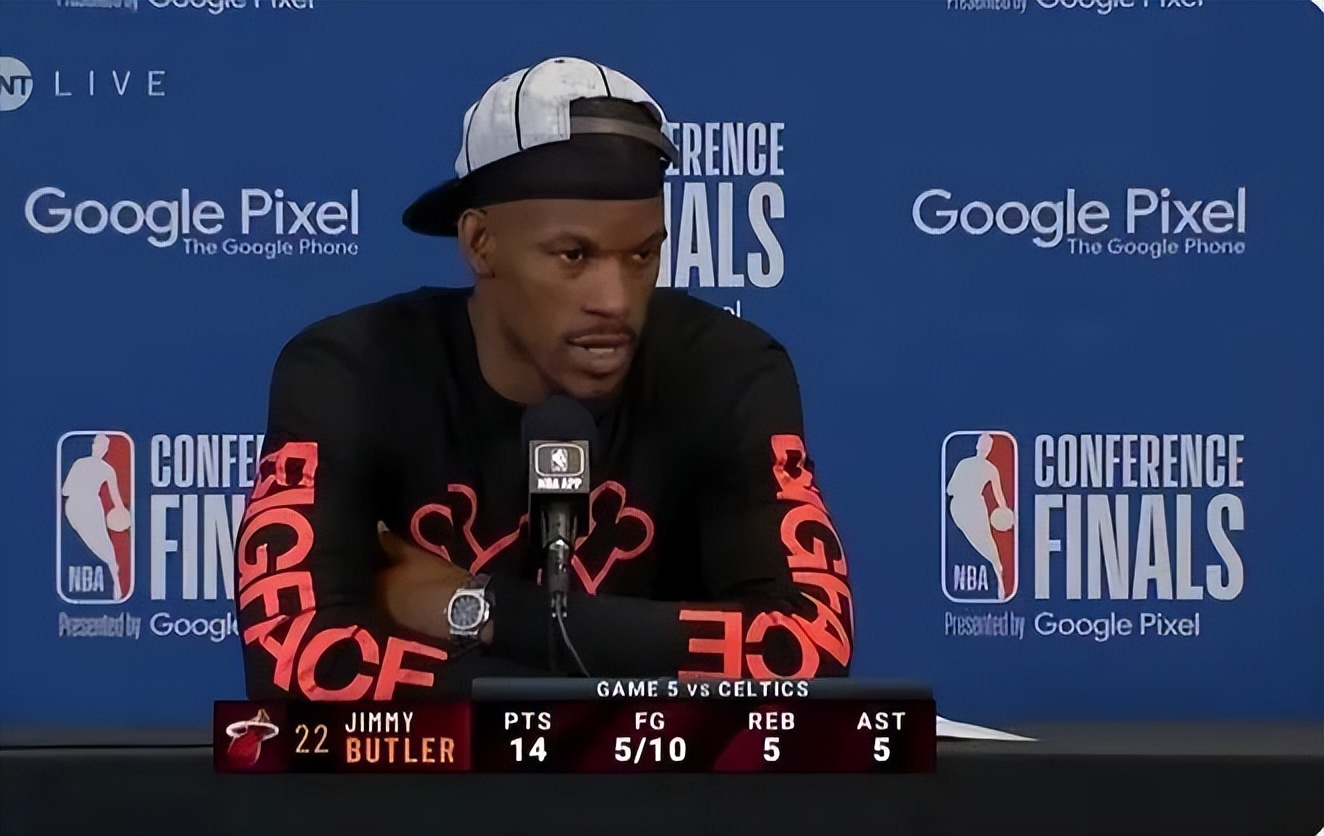 最近美国篮球热点事件,拉塞尔威斯布鲁克被喷