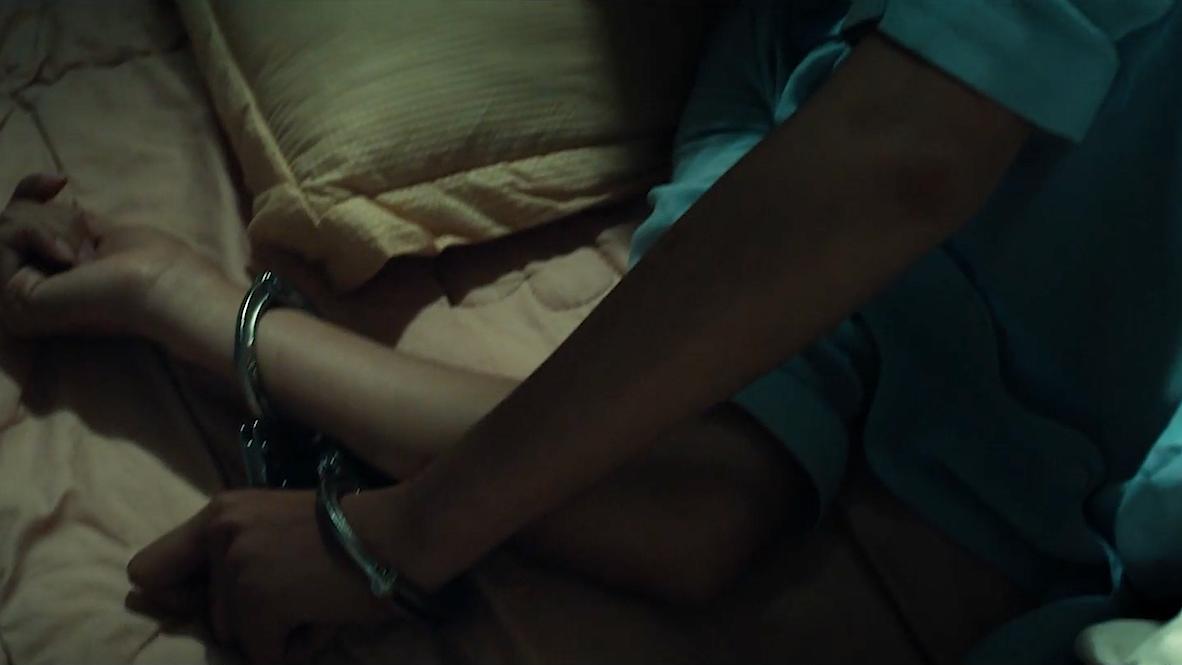 尺度最大的R级人性大片，内容肮脏又大胆，将人的兽性发挥到极致