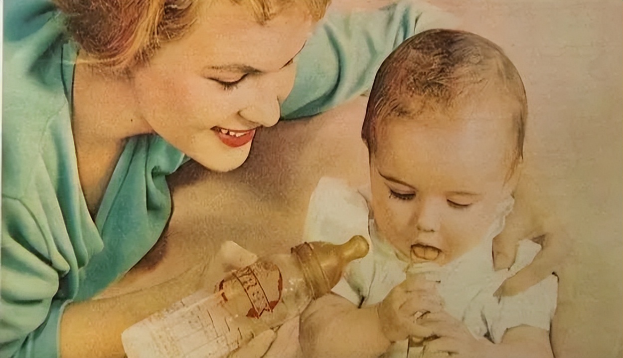 孩子不愿意喝水心理开导,孩子不愿喝水不尿怎么办