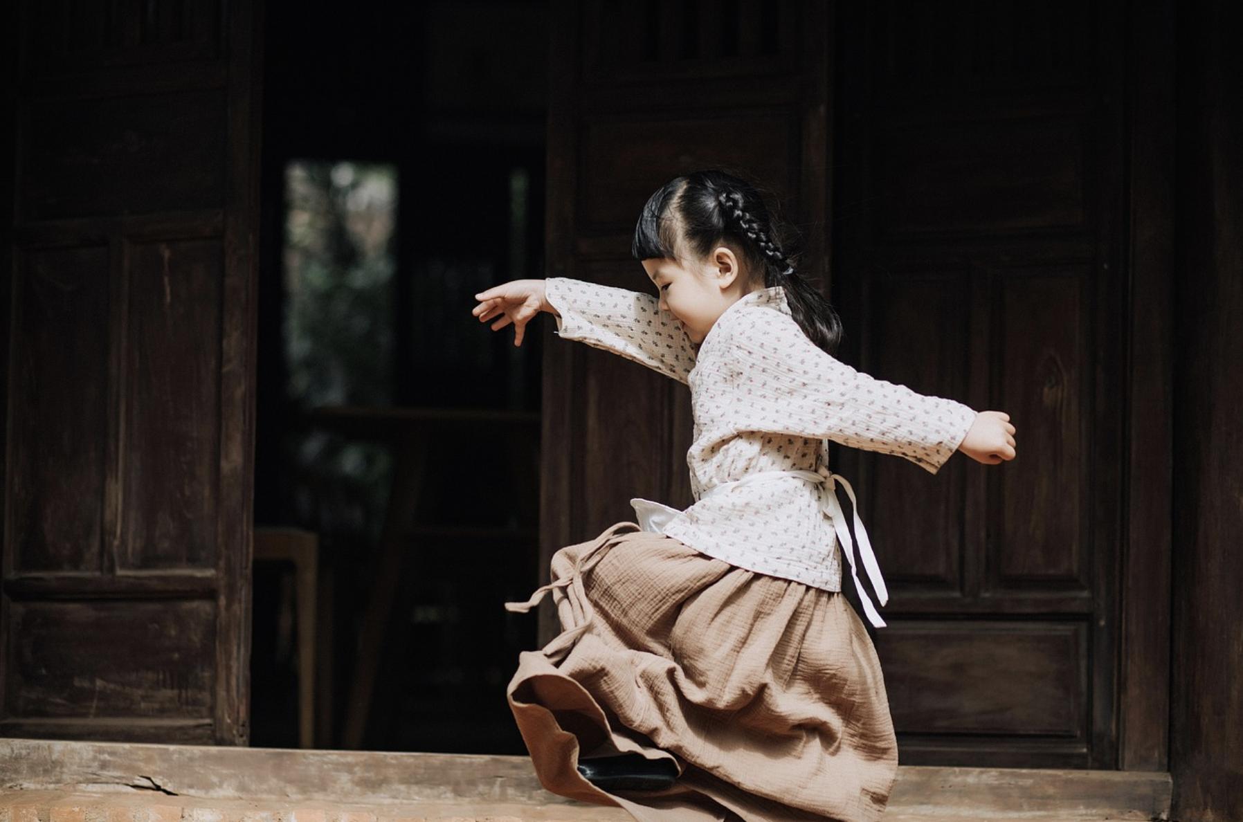 爸妈姓氏结合起来给宝宝起名字,搭配任何姓氏都可以的男孩名