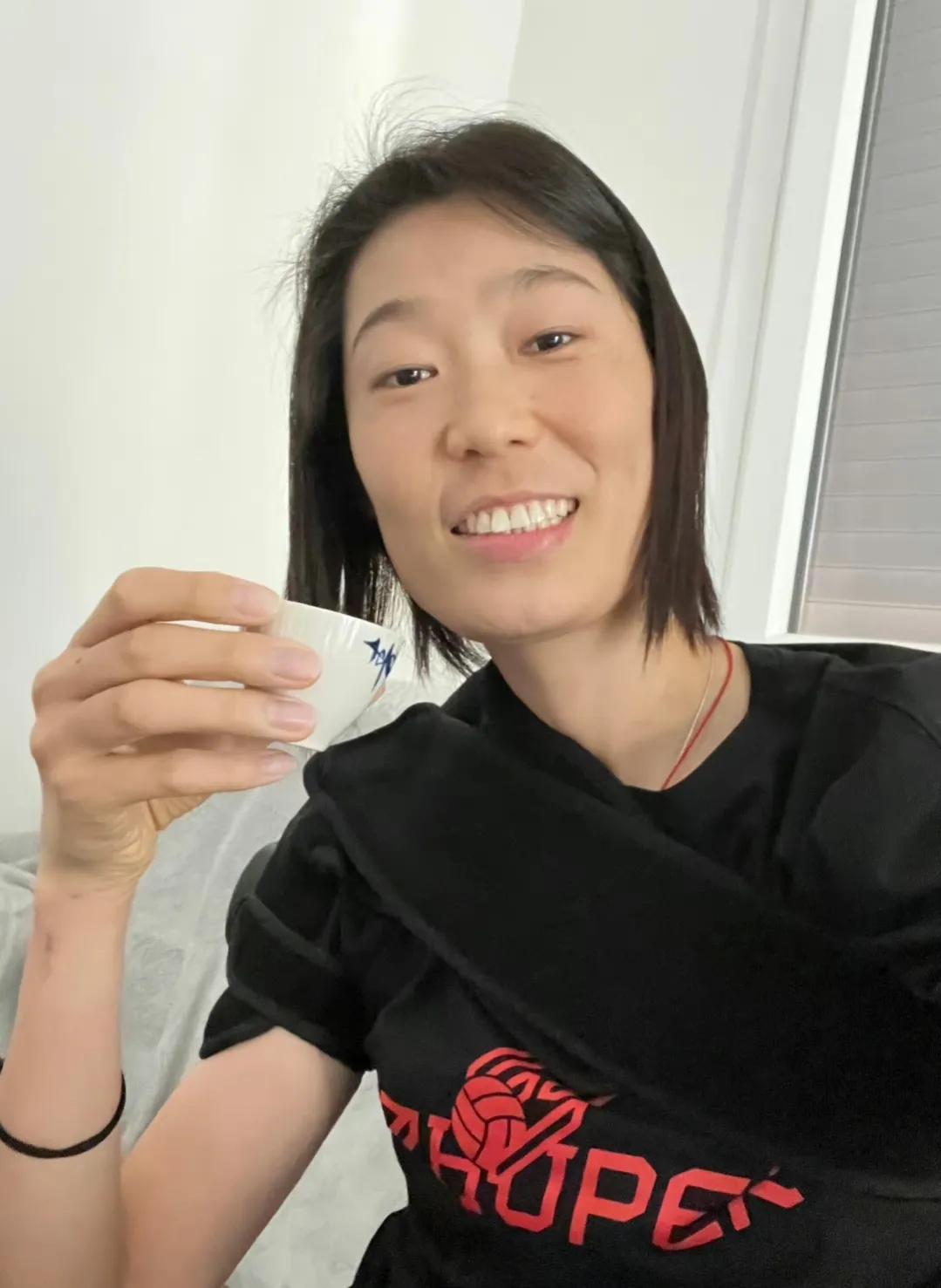 朱婷将在四月底回归中国女排,朱婷拒绝归队吗