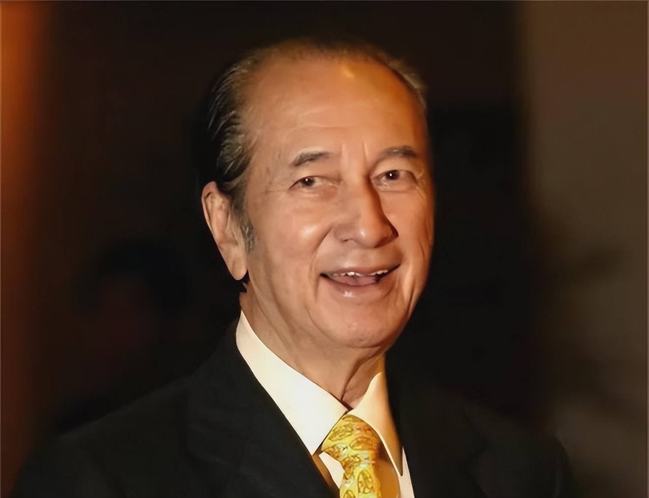 澳门如今的赌王,澳门新赌王买了30辆车