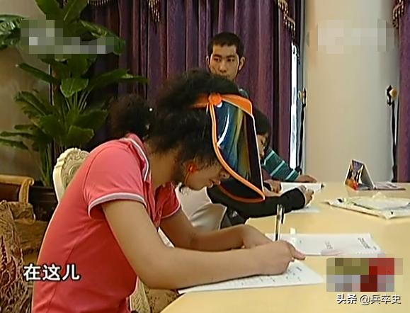 胡子女的真实故事,真实事件女孩长胡子