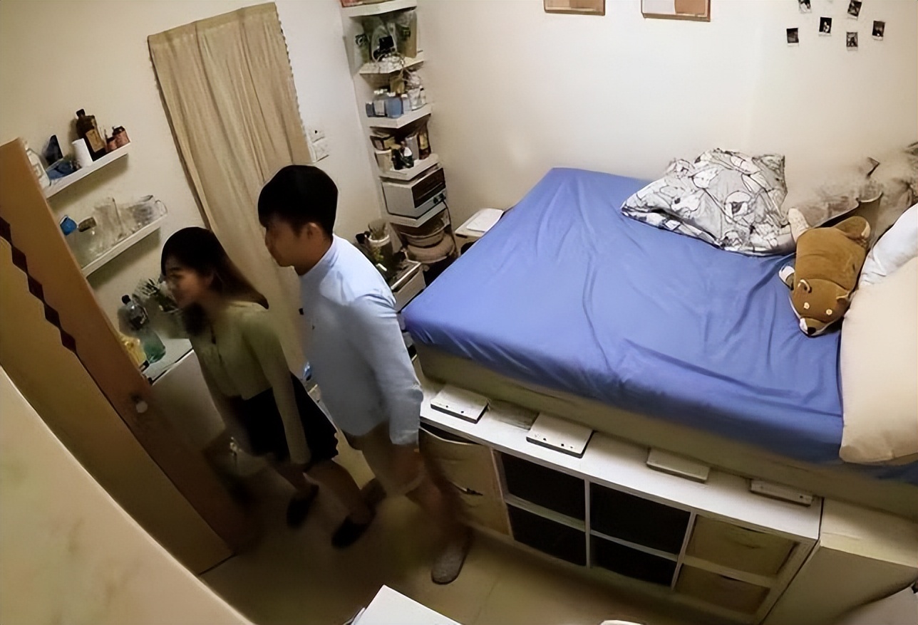 香港洗碗工真的能包吃住吗,香港的洗碗工月薪18000是真的吗