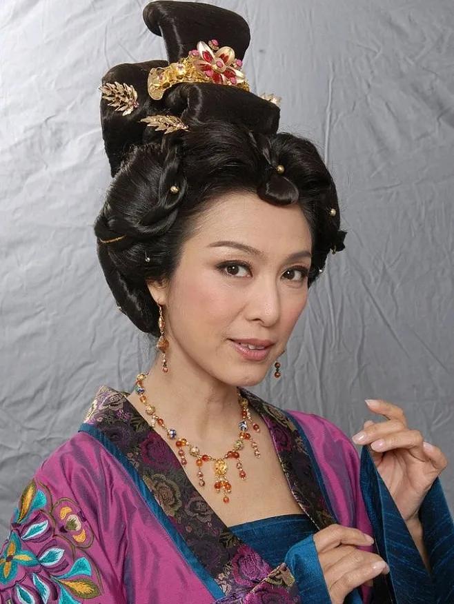 饰演黄蓉的米雪现在怎么样,俏黄蓉十年前照片