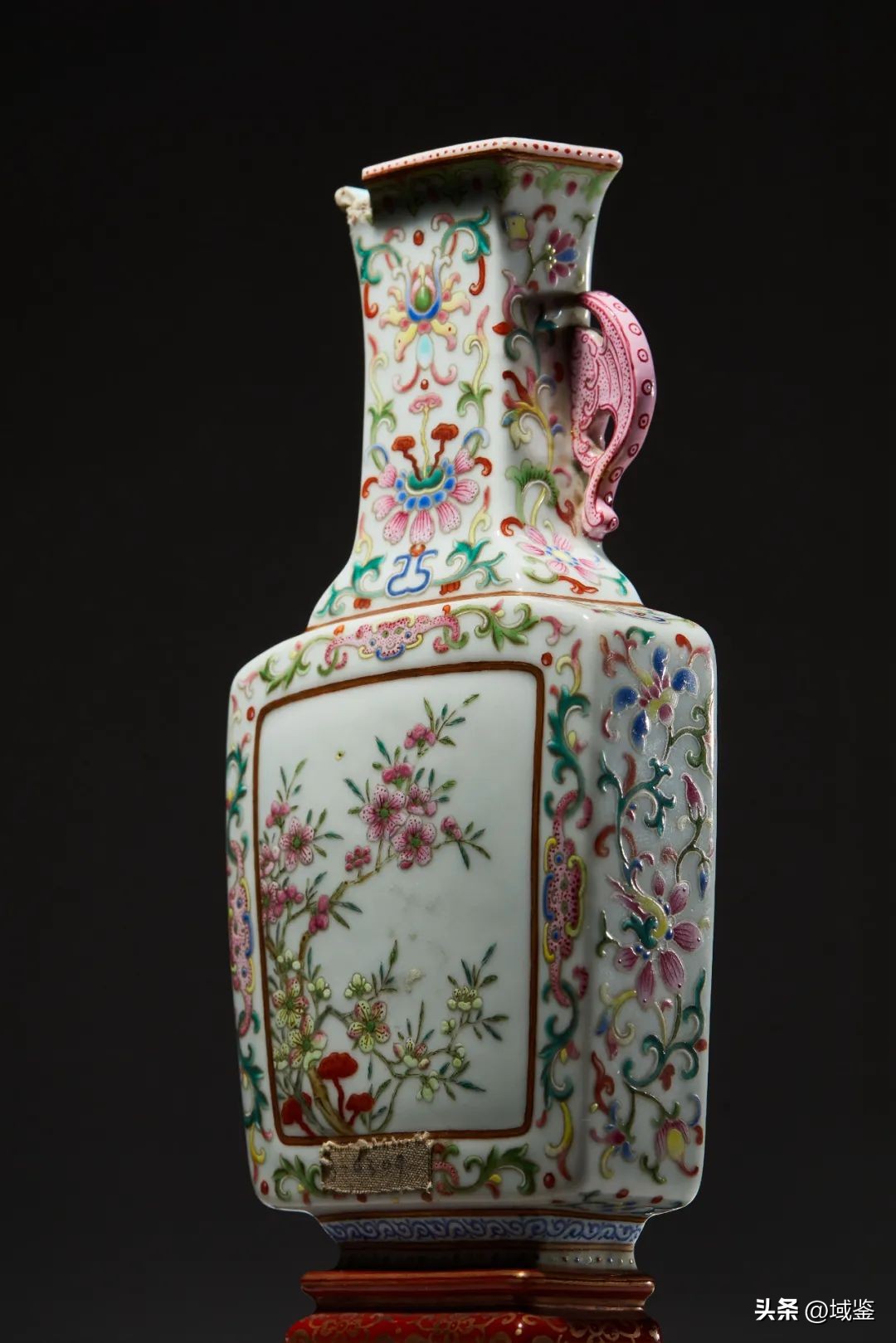 一件仿品为什么值钱,收藏看点为何一件仿品拍出天价