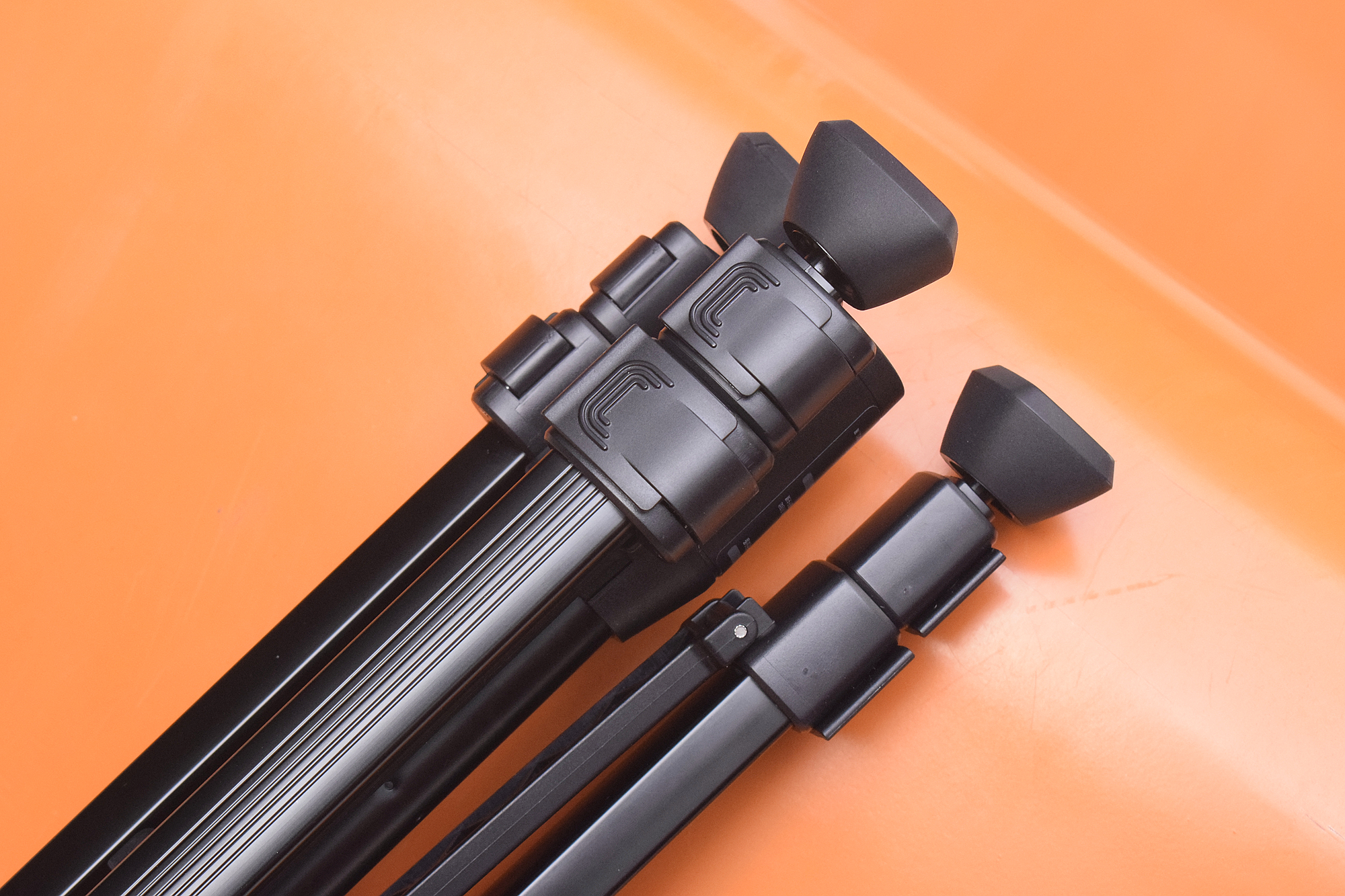 激发创作欲，省力更稳固！奥川MasterM20无线遥控电动三脚架体验