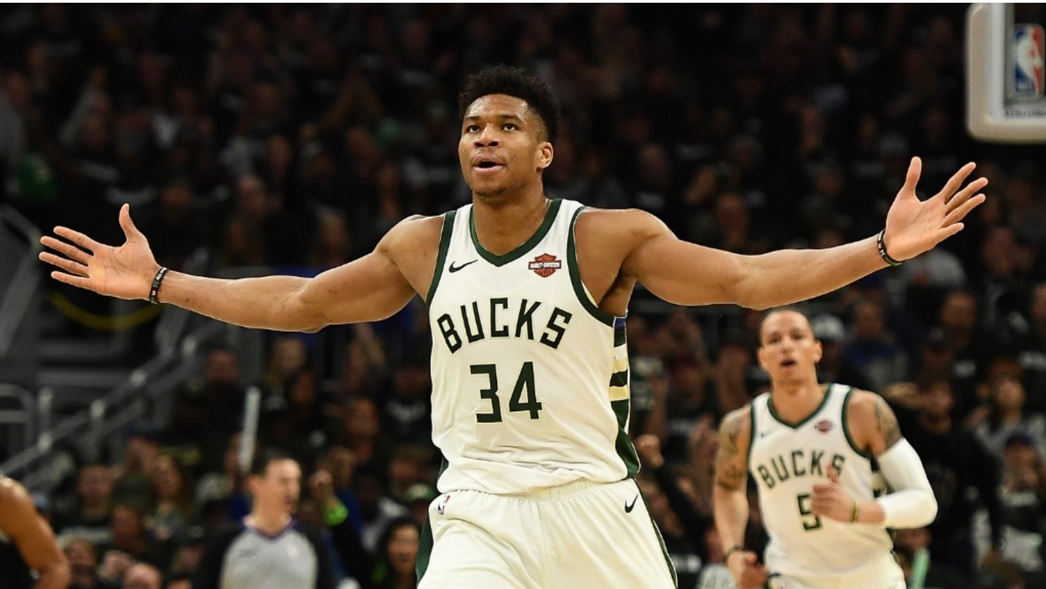 攻防一体nba,为什么乔丹能得dpoy