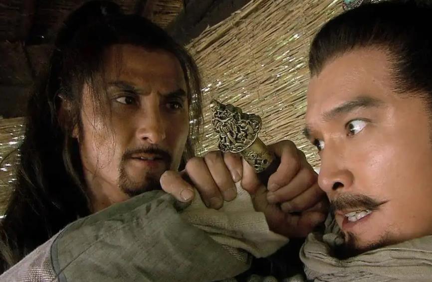 林冲被张清击败,张清林冲卢俊义