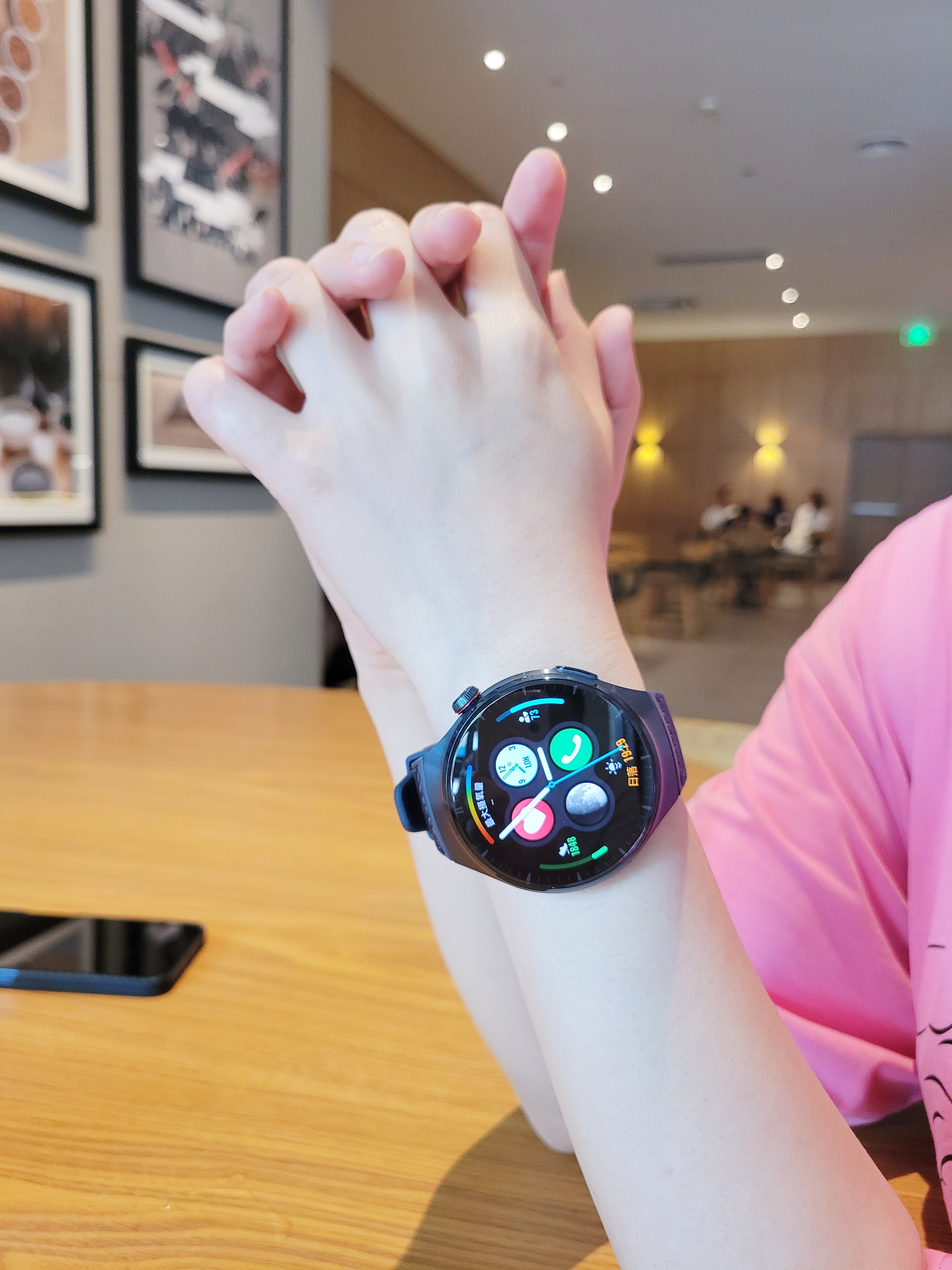 华为最新智能手表watch4pro价格,智能手表华为watch4pro怎么样