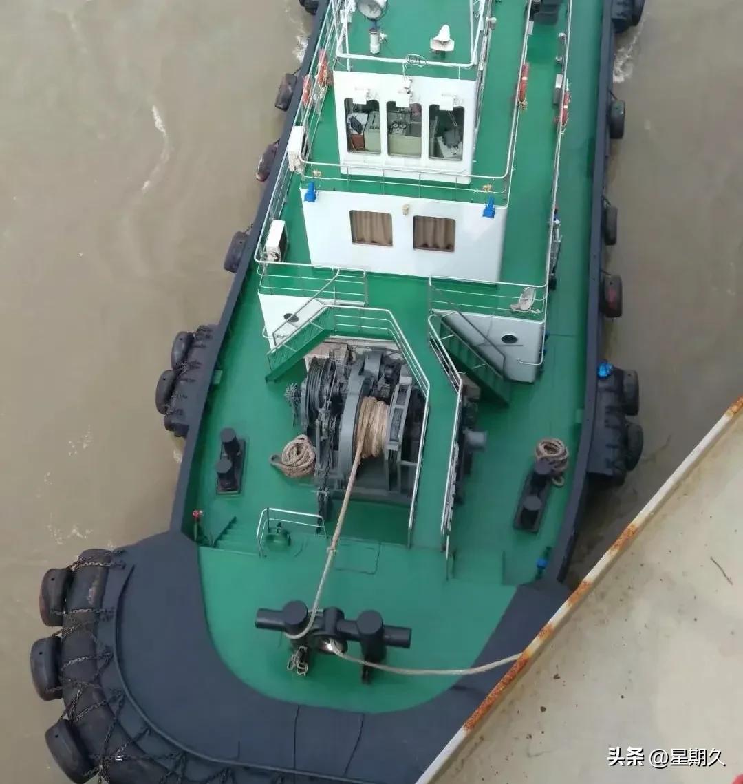 137期~拖轮协助商船靠港,我遇到了曾经同船的大厨