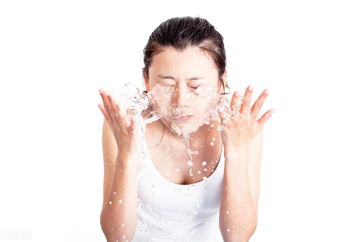 痘痘和痘坑痘印怎么祛,还在为痘疤烦恼赶紧试试这些方法