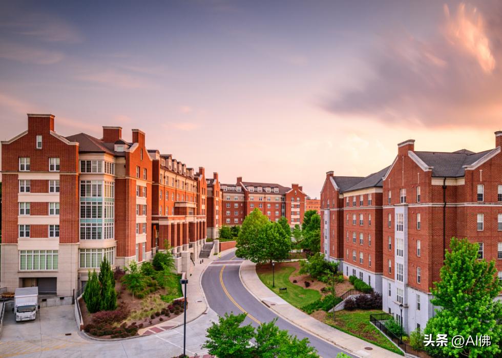 2022美国50所最好的公立大学（排名从最贵到最便宜）