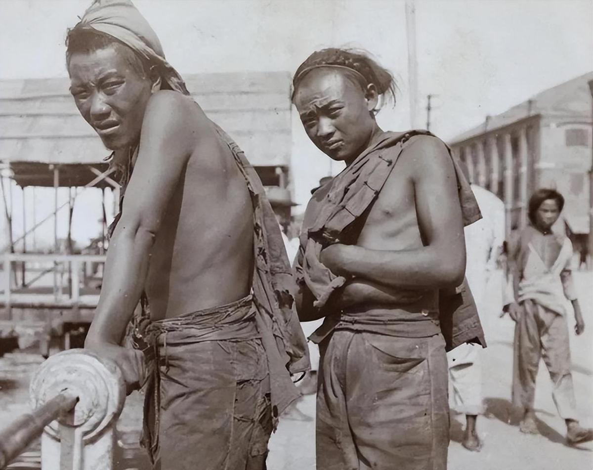 日本暴行老照片,老照片揭露日本暴行