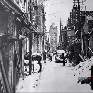 21张真实又罕见的老照片，阴毛假发工作者，我怀疑他用错地方了