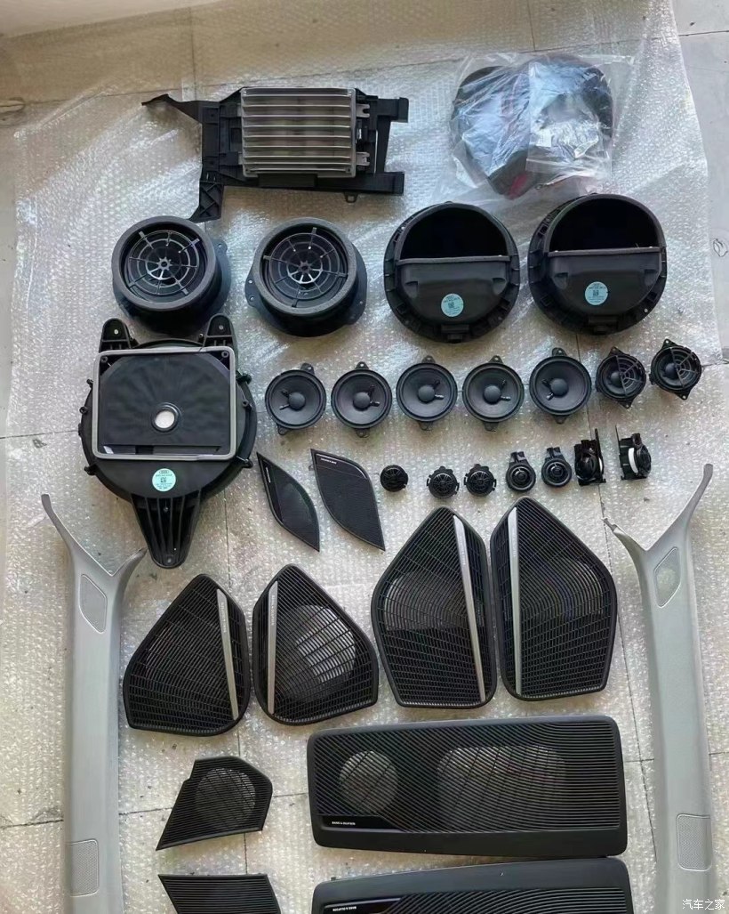奥迪A4音响系统解析，无损音响改装喇叭更换教程