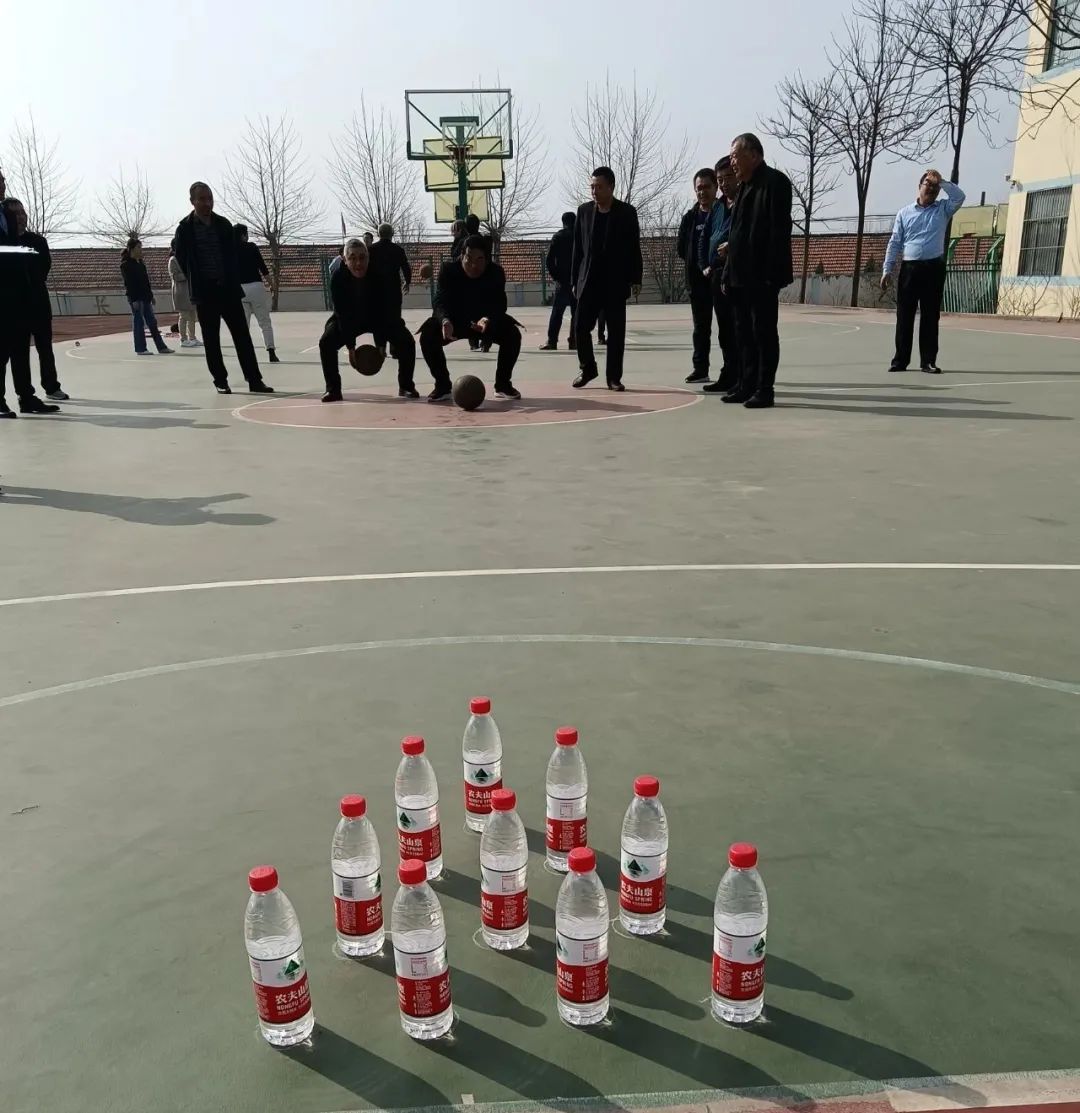 西海岸新区育英初级中学运动会,青岛西海岸中小学运动会比赛排名
